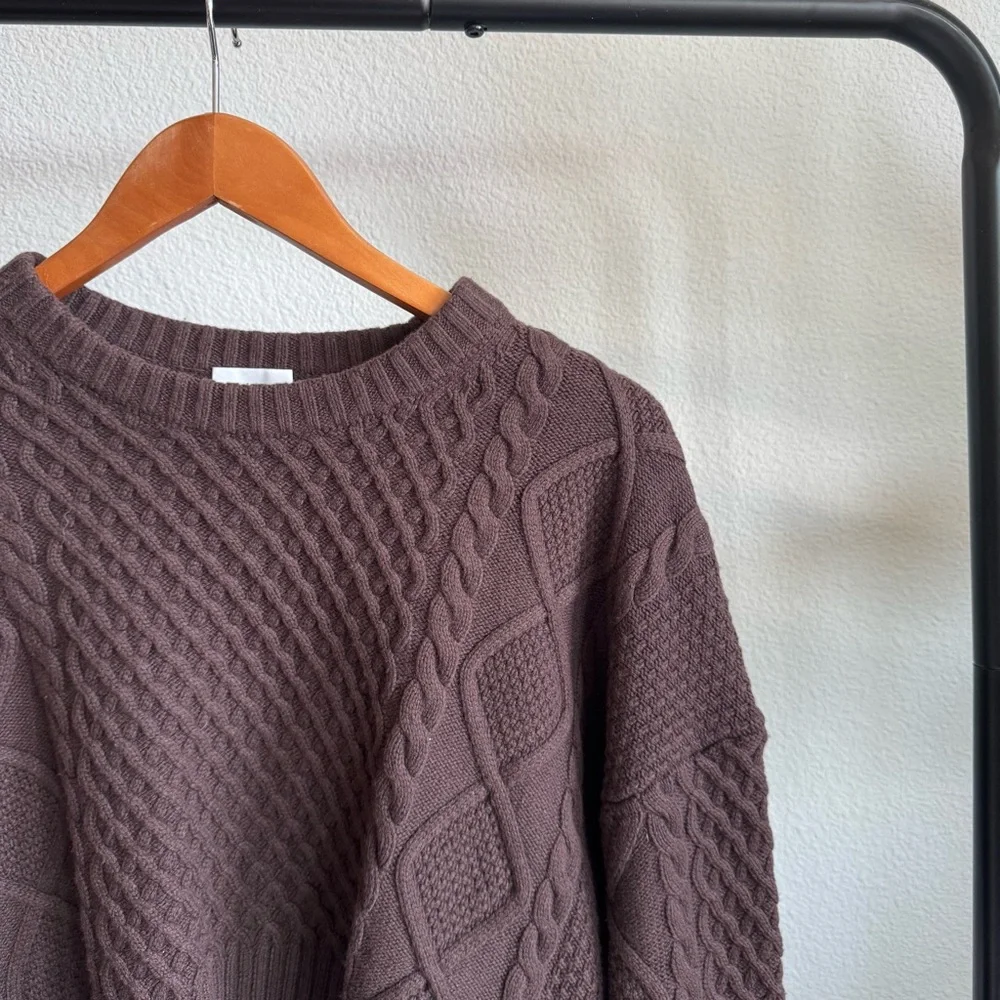 Aritzia Sunday Best Peggy Cropped Rich Mocha Brown Cable Knit Sweater Size M NWT - Picture 2 of 7